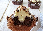 Mascarpone Filled Chocolate Cupcakes was pinched from <a href="http://thefooddash.blogspot.com/2013/04/mascarpone-filled-chocolate-cupcakes.html" target="_blank">thefooddash.blogspot.com.</a>