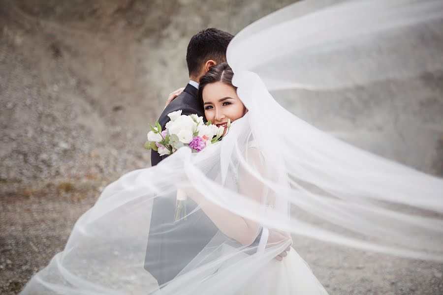 Fotografo di matrimoni Albina Shakirova (shakirova). Foto del 18 marzo 2018