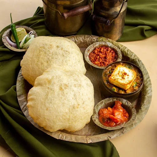 Paneer Chola Bhatura