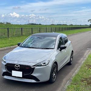 MAZDA2 DJLFS