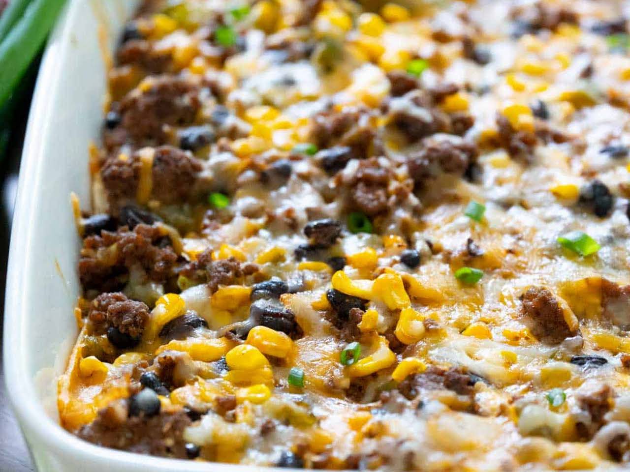 Crockpot Ground Beef Casserole - Amanda's Cookin' - Slow Cooker