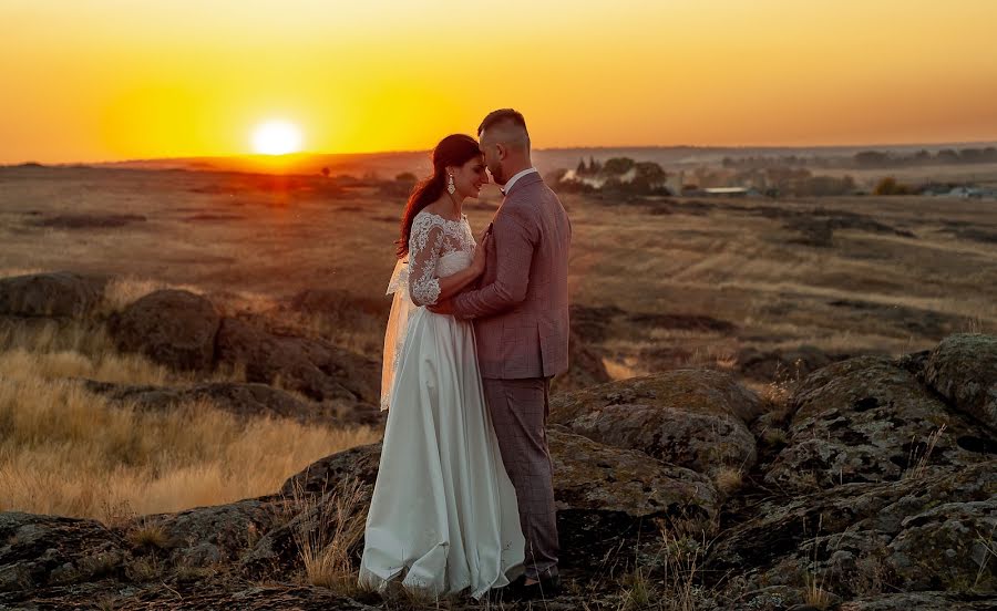 Fotógrafo de bodas Aleksandr Tt (talansev). Foto del 16 de octubre 2019