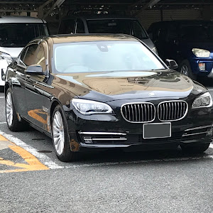 7シリーズ 740i