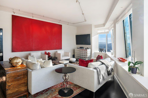 Apartment 4