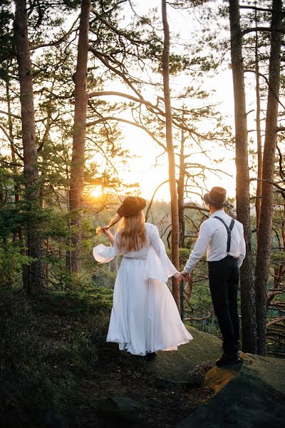 Hääkuvaaja Andrey Lysenko (liss). Kuva otettu 18. huhtikuuta 2018