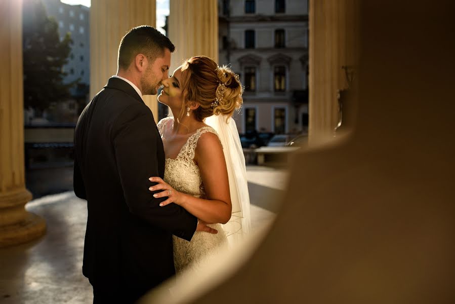 Wedding photographer Ionut Diaconescu (fotodia). Photo of 24 January 2019