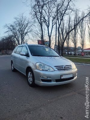 продам авто Toyota Avensis Verso Avensis Verso фото 1