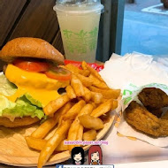 THEFREEN BURGER 樂檸漢堡(信義遠百門市)