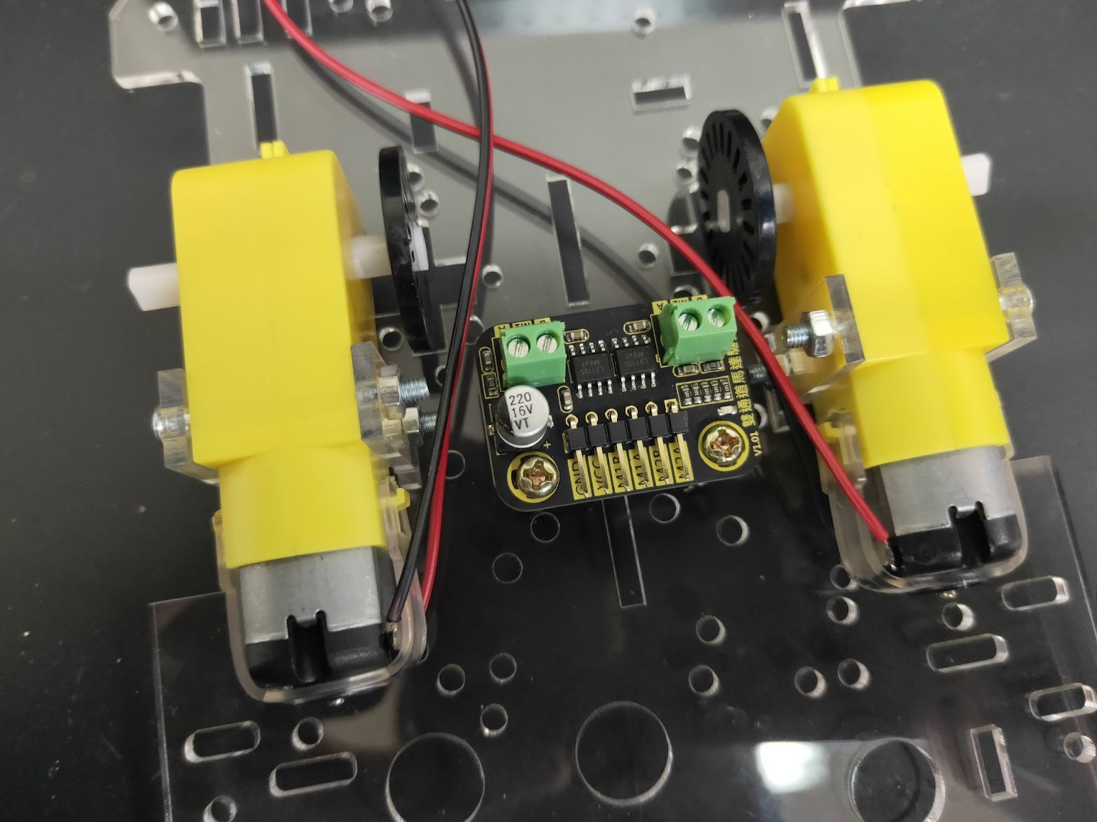 Arduino 自走車系列 - 單元(一)組裝篇