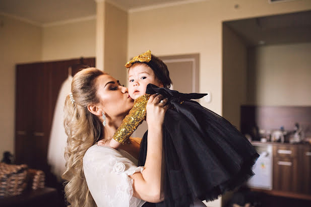 Svatební fotograf Zulya Ilyasova (fotozu). Fotografie z 20.února 2018