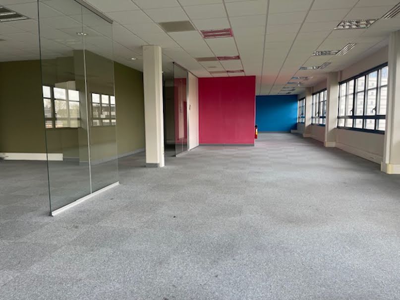 Vente locaux professionnels 2 pièces 1017 m² à Roubaix (59100), 1 705 000 €