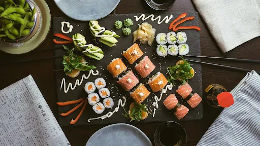 24 Pcs Sushi Platter