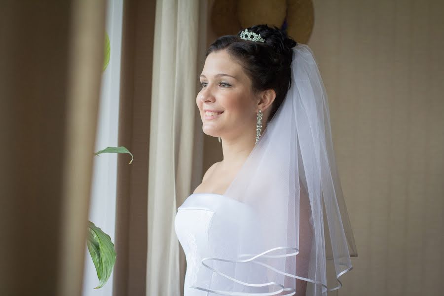 Fotógrafo de casamento Aleksey Laptev (alaptevnt). Foto de 3 de abril 2015