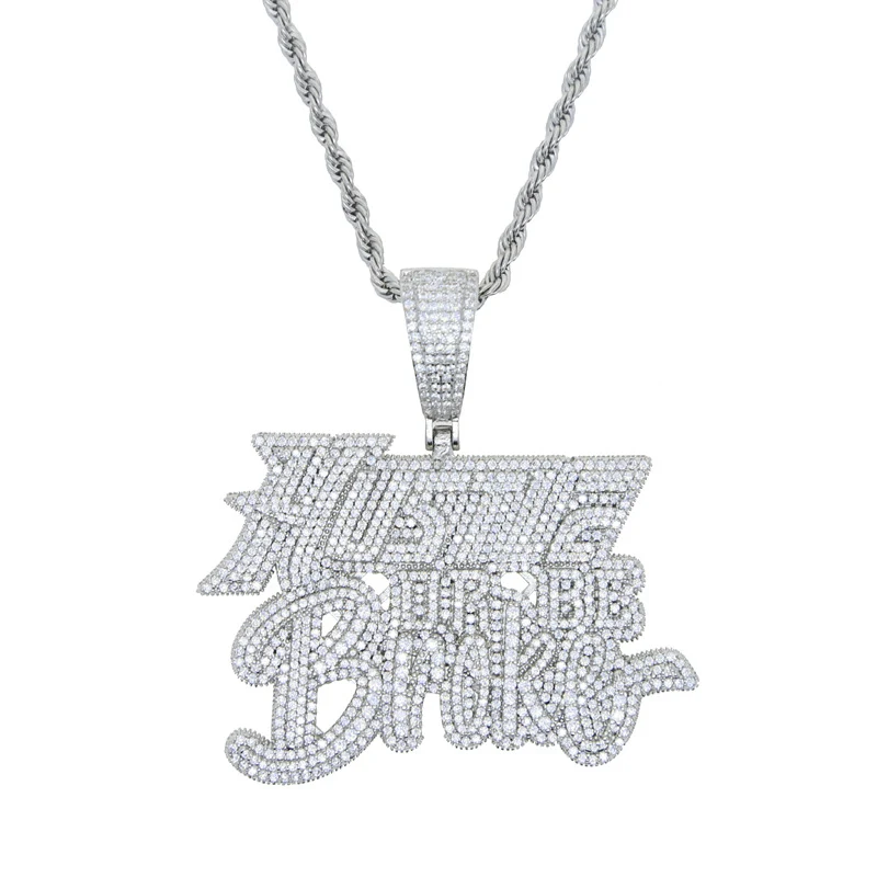Collier avec pendentif en zircon lettre Z, un bijou de mode élégant et scintillant. Idéal comme cadeau pour femme, pour un look sophistiqué.