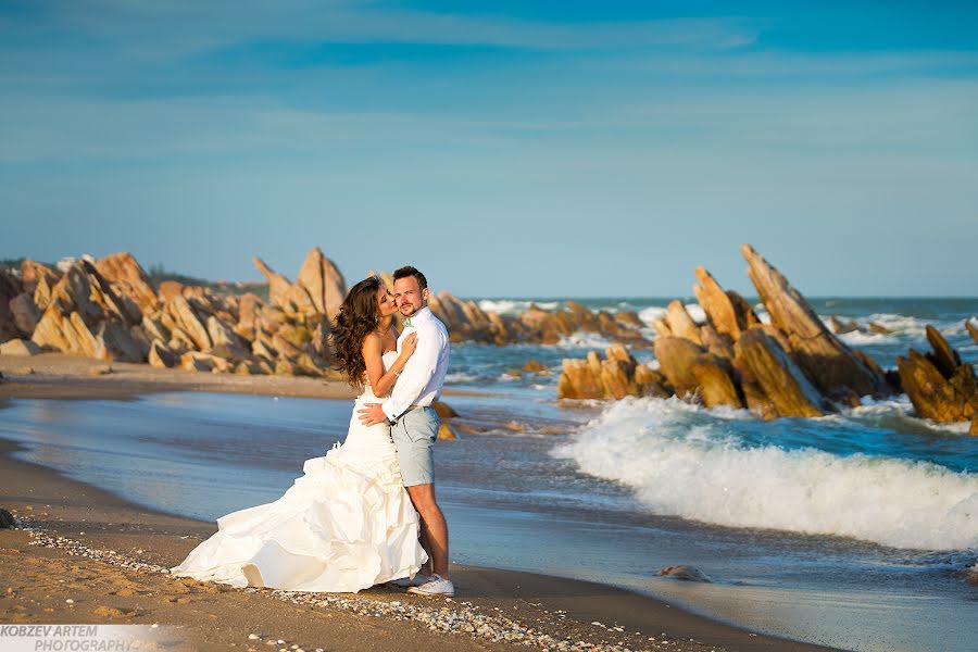 Wedding photographer Artem Kobzev (kobart). Photo of 15 January 2016