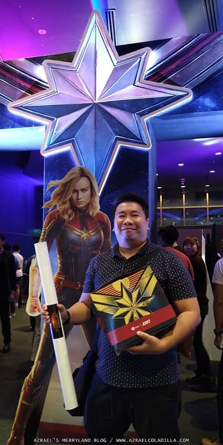 Captain Marvel movie - review, Globe screening, signature poster, shirts and merch! 