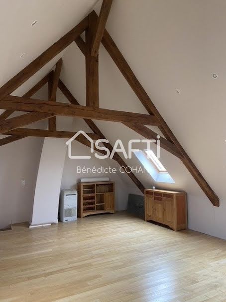 Vente maison 9 pièces 229 m² à Chartres (28000), 249 000 €