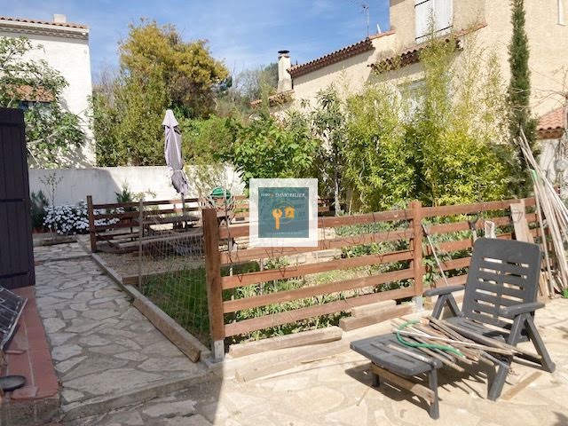 Vente maison 7 pièces 182 m² à Beziers (34500), 330 000 €