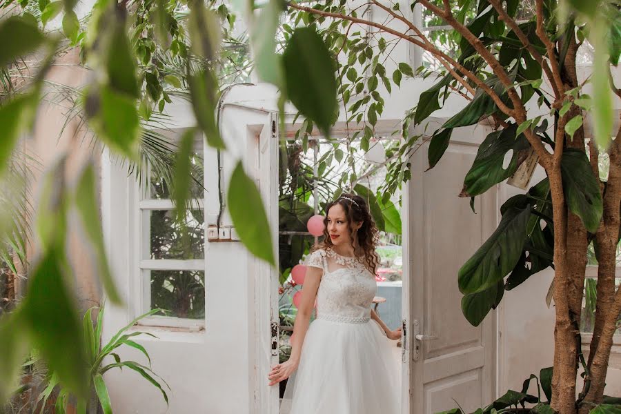 Fotógrafo de bodas Anna Khalizeva (halizewa). Foto del 10 de marzo 2019