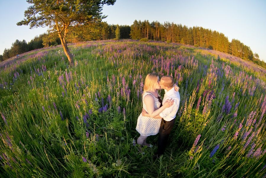 Fotografer pernikahan Egor Kornev (jorikgunner). Foto tanggal 8 Juli 2015