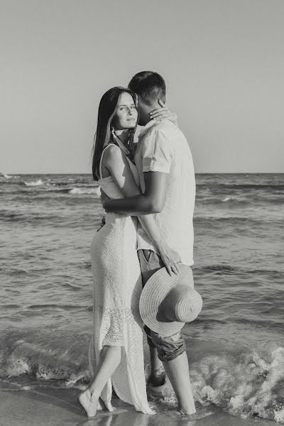 Wedding photographer Alexandra Grishina (sashagrishina). Photo of 1 February 2022