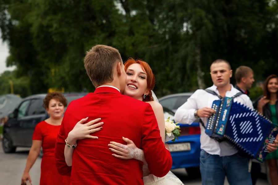 Esküvői fotós Denis Neklyudov (densvet). Készítés ideje: 2015 július 22.