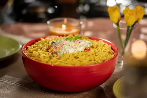 Chilli Cheese Maggi - Vegetable