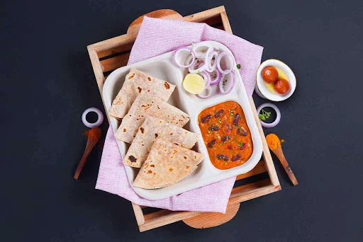 Rajma, Chapati Lunchbox With Gulab Jamun (2 Pcs)