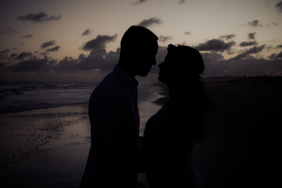 Fotógrafo de casamento Renisson Rodrigues (renissonrodrigue). Foto de 12 de março 2017