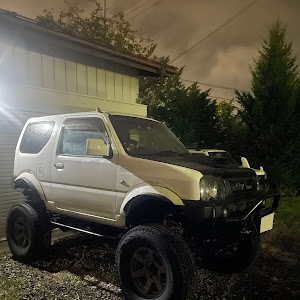 ジムニー JB23W