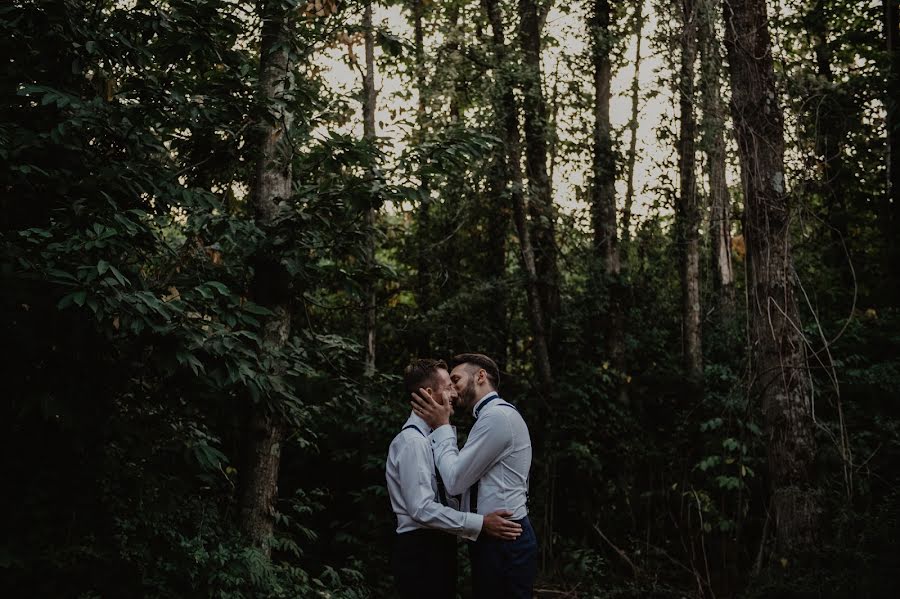 Wedding photographer Emanuele Guadagno (inbiancoenero). Photo of 24 January 2019