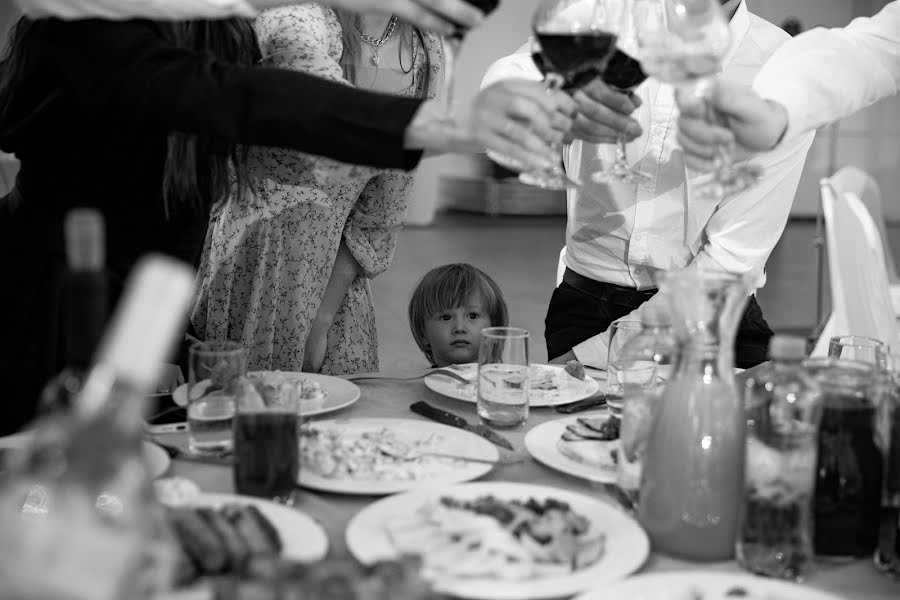 Wedding photographer Tatyana Selezneva (tanyaselezneva). Photo of 13 March 2023