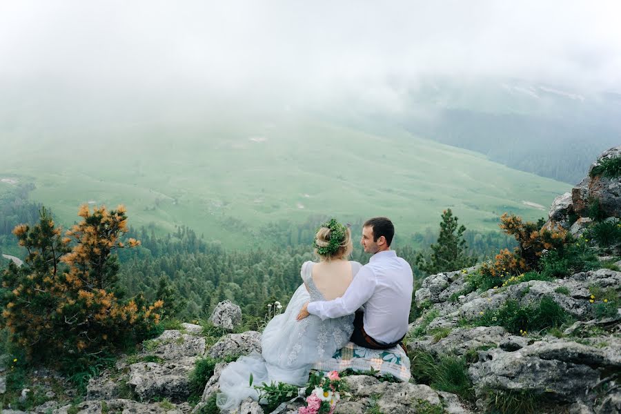 Fotografo di matrimoni Yaroslav Bulatov (i4ig0). Foto del 27 settembre 2017