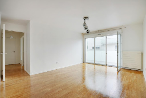 Apartment 4