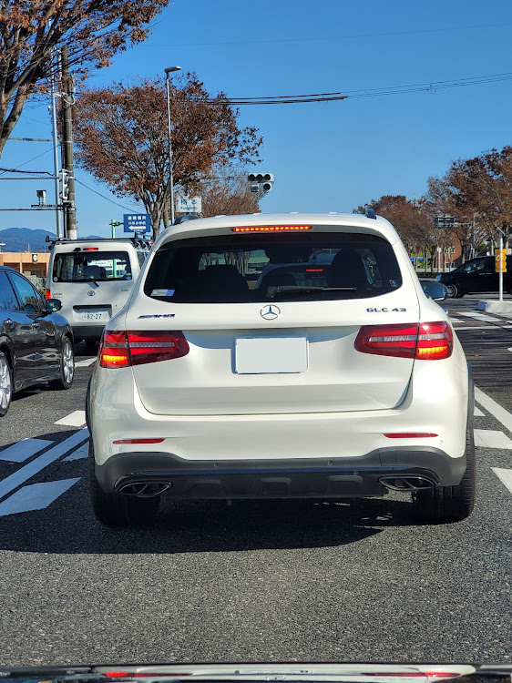 GLCの和歌山・メルセデス・AMG・ドライブに関するカスタム事例の投稿画像1枚目