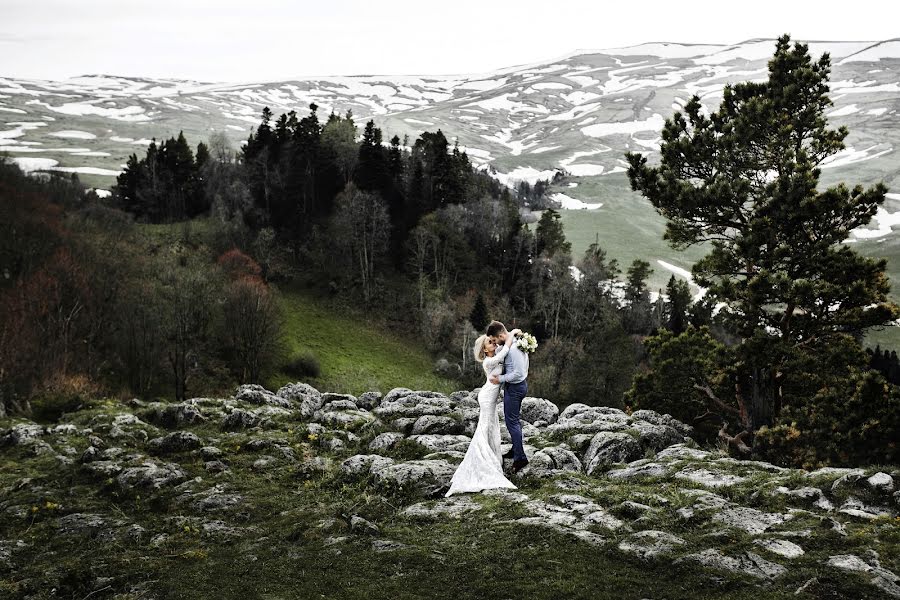 Fotógrafo de bodas Oleg Mayer (mayer). Foto del 19 de mayo 2017