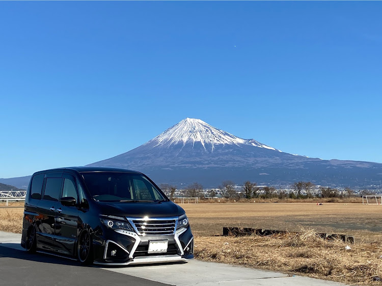 セレナのオフ会・セレナ・しおたくボディ・お世話になりましたに関するカスタム事例の投稿画像11枚目