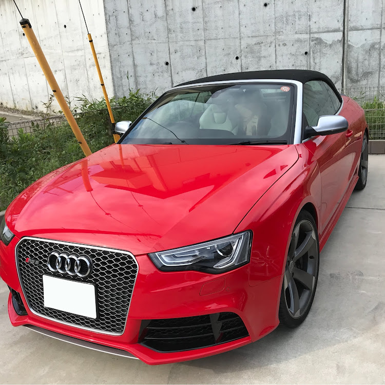 KeNtAさんが投稿したアウディ・のりかえ・Audi RS5・カブリオレに関するカスタム事例の投稿画像1枚目