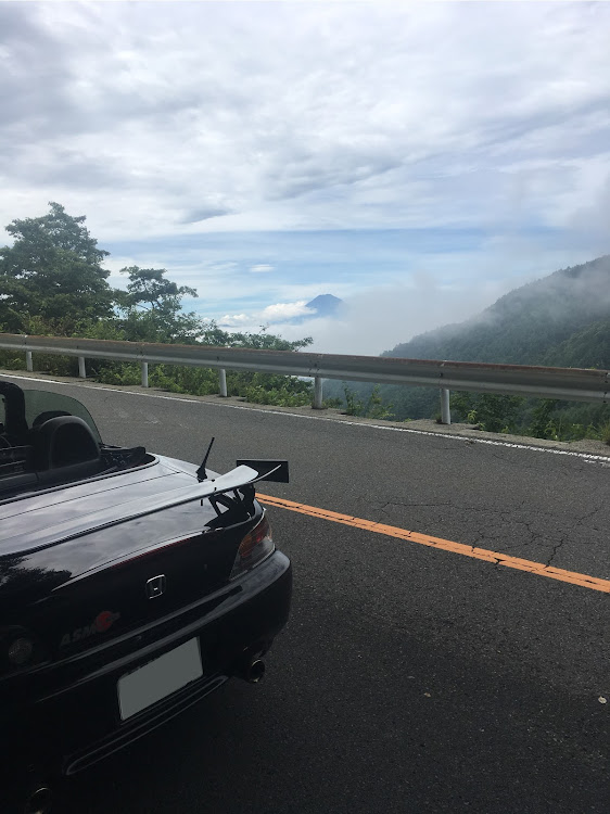 S2000のドライブ・大菩薩ライン・富士山に関するカスタム事例の投稿画像2枚目