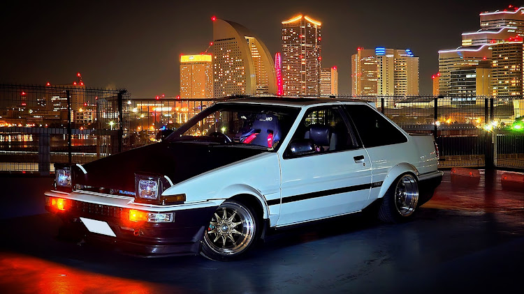 スプリンタートレノのドライブ・みなとみらい夜景・給油口カスタム・給油キャップボルダーに関するカスタム事例の投稿画像1枚目