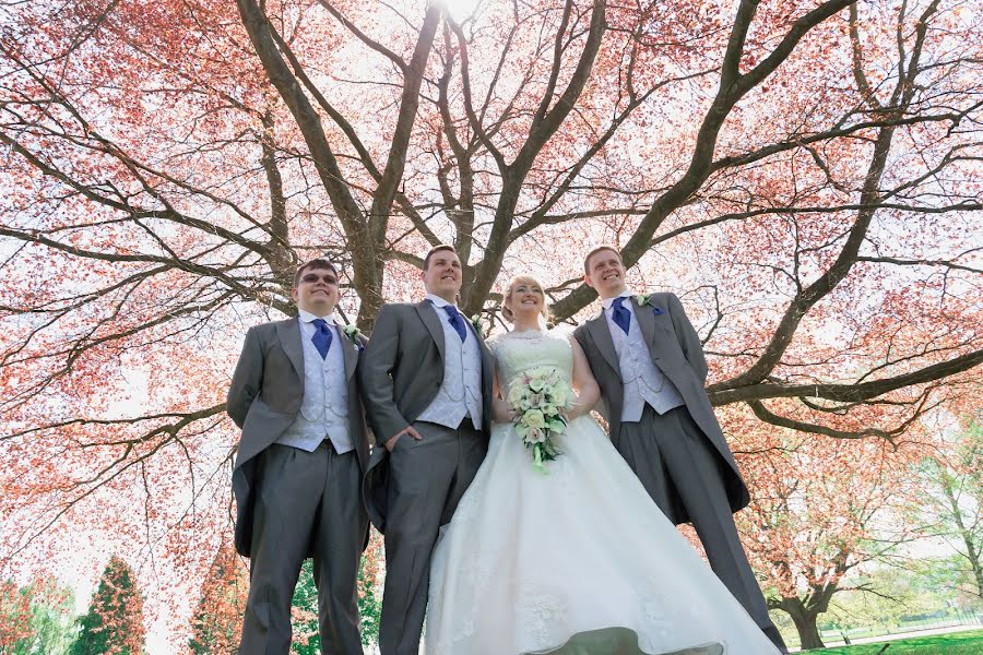 Fotografo di matrimoni Krasi Yovchev (angelloit). Foto del 7 dicembre 2018