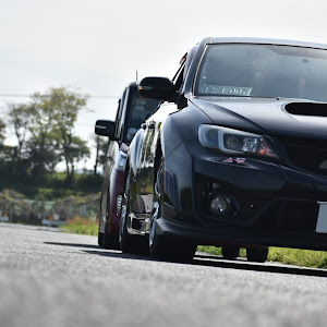 インプレッサ WRX STI GRB