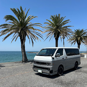 ハイエースバン GDH201V
