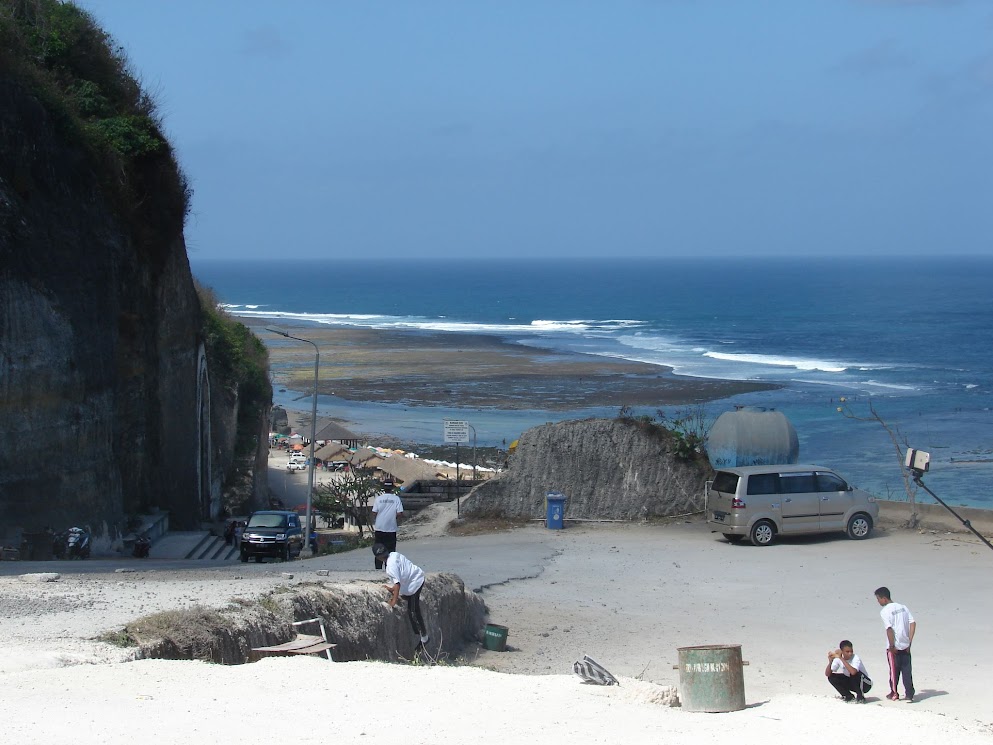 plage pantai pandawa