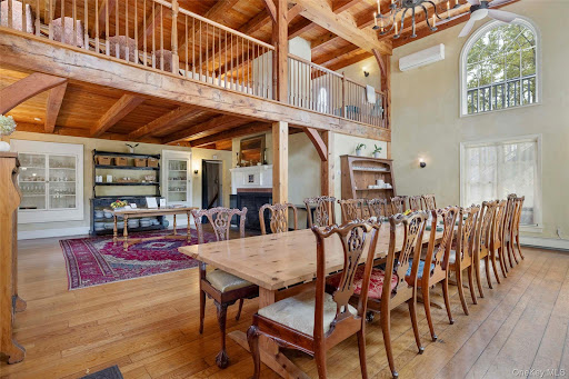 Maison avec jardin et terrasse 4