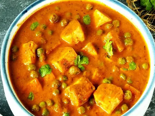 Mattar Paneer