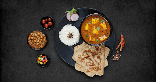 Kadhai Paneer Thali Meal