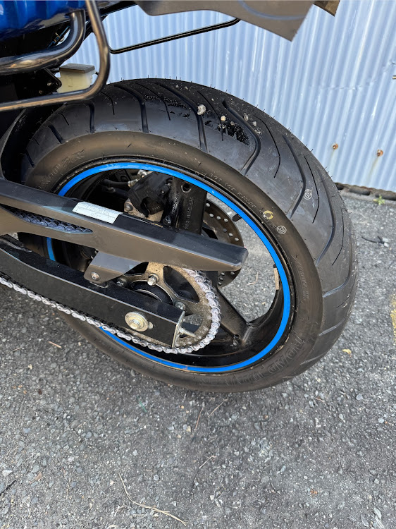 ジムニーのプロボックス・ウィンカーレンズ塗装・スズキ・GSR250・バイクネタに関するカスタム事例の投稿画像9枚目