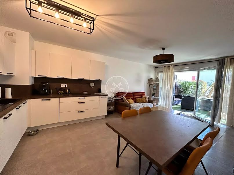 Vente appartement 3 pièces 69 m² à Frejus (83600), 379 000 €