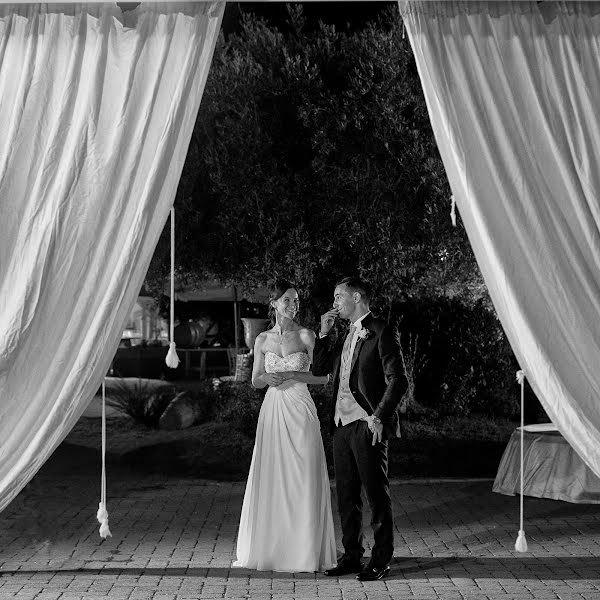 Fotógrafo de casamento Giuseppe Trogu (giuseppetrogu). Foto de 26 de junho 2017